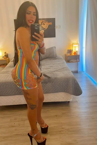 Mishell Zambrano - 59