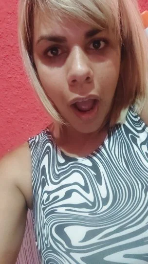 Paola az (27 años) — Avellaneda, Argentina - 26
