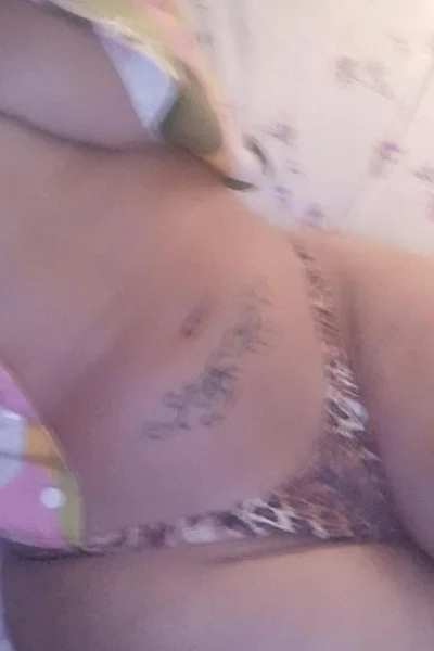 Paola az (27 años) — Avellaneda, Argentina - 63