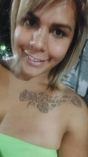 Paola az (27 años) — Avellaneda, Argentina - 46