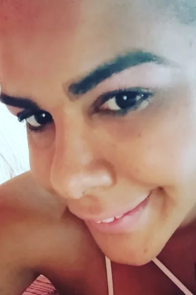 Paola az (27 años) — Avellaneda, Argentina - 42