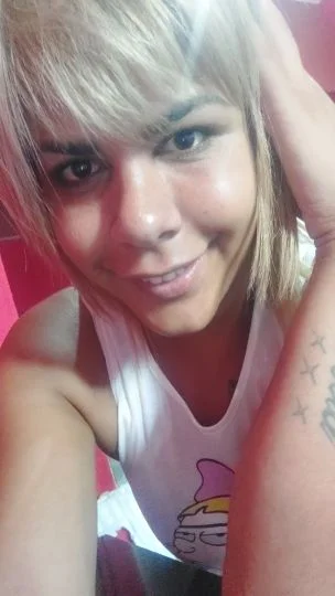 Paola az (27 años) — Avellaneda, Argentina - 29