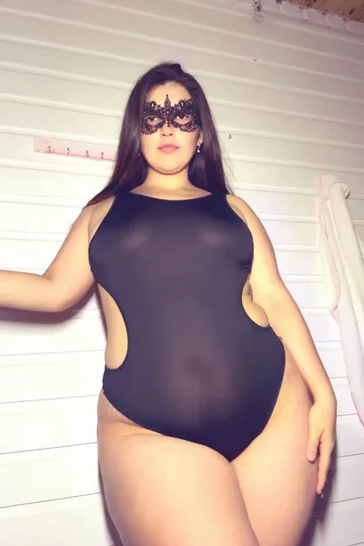 Mia (21 años) — La Plata, Argentina - 54