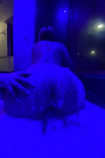 Karol (29 years) — Ituzaingó, Argentina - 77