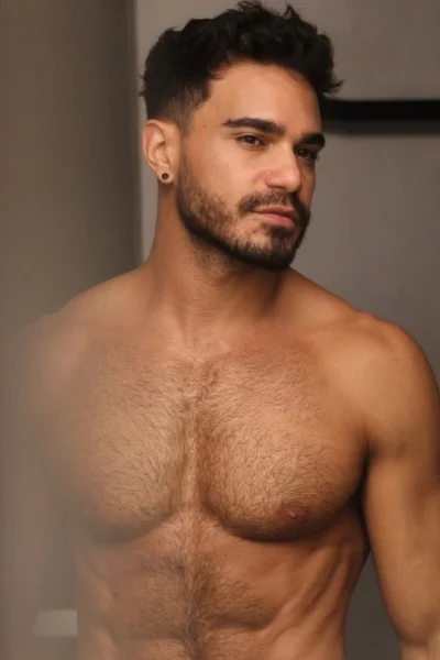 Gustavo (35 years) — Madrid / Madrid