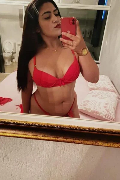 Thalia Fernandes (28 años) — Porto Alegre, Brasil - 5