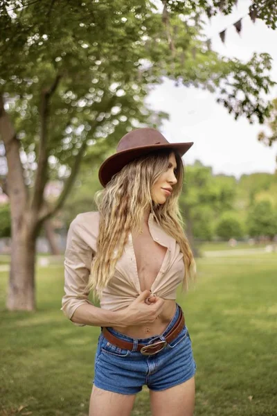 Antonella Paez (26 anos) — Villa Crespo, Argentina - 35