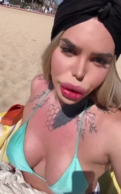 Bernarda G (26 años) — Mar del Plata, Argentina - 70
