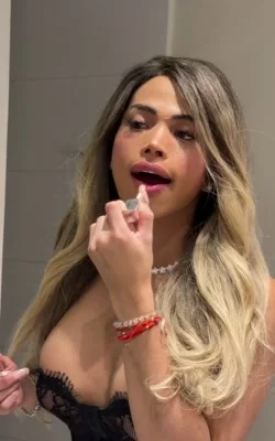 Briana Elizabeth (24 years) — Las Condes, Chile - 8