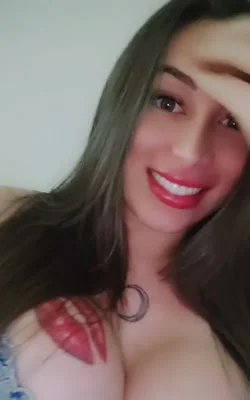 Cassy Espinola (27 años) — Obelisco, Argentina - 21