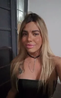 Ambar B (31 años) — Recoleta, Argentina - 80