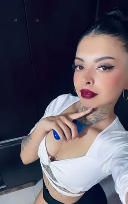 Luna (22 años) — Balvanera, Argentina - 26