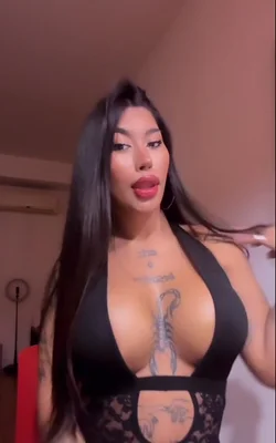 Mishelle Sa (23 años) — Palermo, Argentina - 68