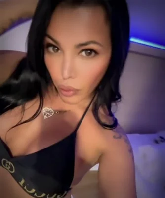 Agustina Gonzaga (41 años) — Palermo, Argentina - 7