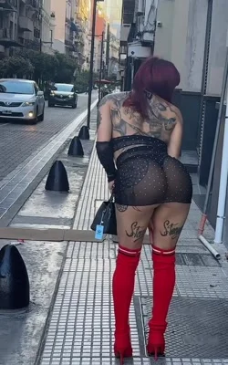 Valentina Luna (28 años) — Microcentro, Argentina - 90