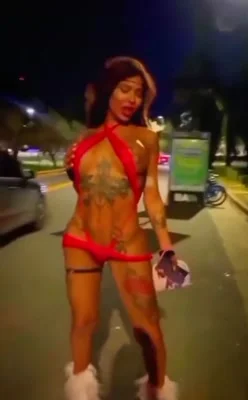Avril Anderson (30 years) — Rosario, Argentina - 37