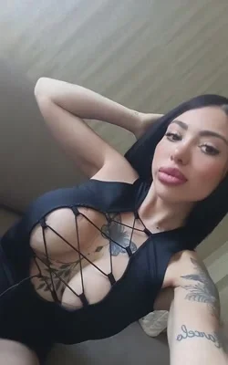 Aixa (27 años) — Villa Devoto, Argentina - 16