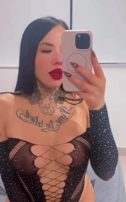 Danita (23 años) — Mar del Plata, Argentina - 30