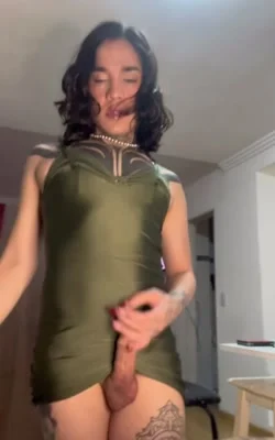 Jennifer Urquiza (31 años) — Villa del Parque, Argentina - 17