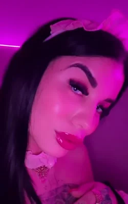 Suelen (28 años) — Microcentro, Argentina - 30