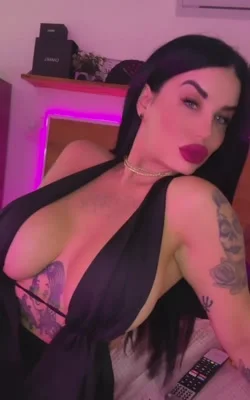 Suelen (28 años) — Microcentro, Argentina - 35