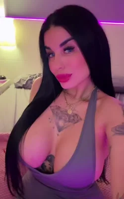 Suelen (28 años) — Microcentro, Argentina - 32