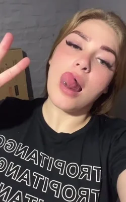 Mica (26 years) — San Miguel, Argentina - 67
