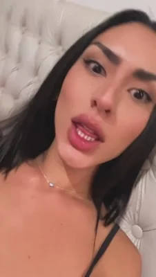 Sofia (21 anos) — Belgrano, Argentina - 8
