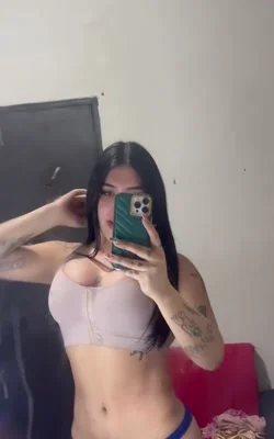 Shirley (21 años) — Palermo, Argentina - 209