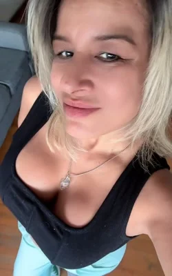 Alejandra (47 años) — Palermo, Argentina - 19