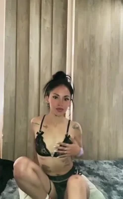 Mimi (25 años) — Microcentro, Argentina - 146