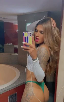 Aracely Díaz (27 años) — Tribunales, Argentina - 24