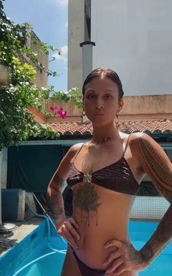 Nina (33 años) — Palermo, Argentina - 34