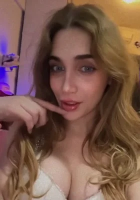 Laly (27 años) — Recoleta, Argentina - 203