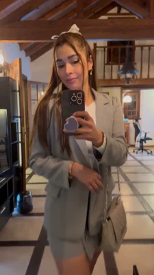 Simone (37 years) — Palermo, Argentina - 8
