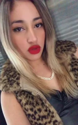 Melani (22 años) — Palermo, Argentina - 41