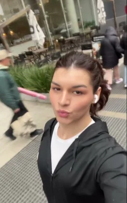 Oriana (21 años) — Palermo, Argentina - 33