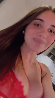 Agos (24 años) — Puerto Madero, Argentina - 13