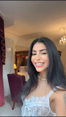 Yasmin (21 anos) — Palermo, Argentina - 12