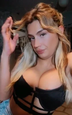 Yasmin  zs (23 años) — Lomas de Zamora, Argentina - 63