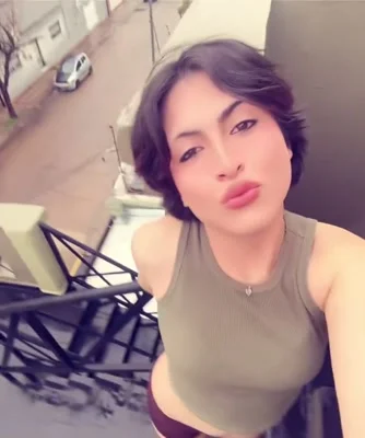 Leiis T (20 años) — Capital Federal, Argentina - 50