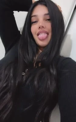 Delfina (26 years) — Ituzaingó, Argentina - 21