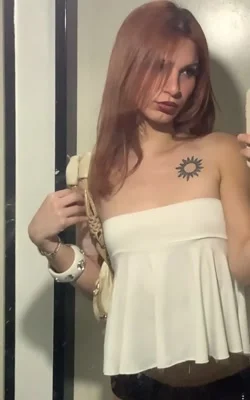Celeste Kara (21 años) — Capital, Argentina - 22