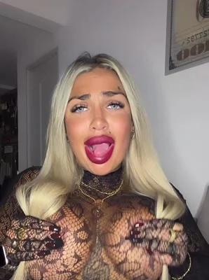 Sofi (27 años) — Moreno, Argentina - 39