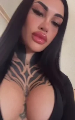 Kendall (28 years) — Mar del Plata