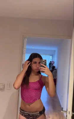 Chiara (23 años) — Belgrano, Argentina - 22