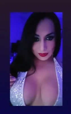Solange Sdont (28 años) — Confluencia, Argentina - 147